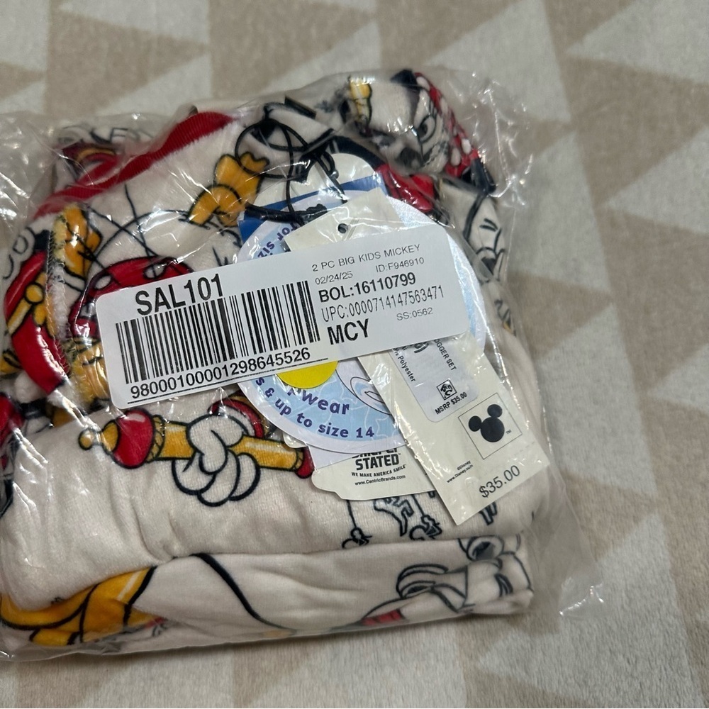 Disney | Macy's  Kids 2-Pc Parade Balloons Pajamas Set